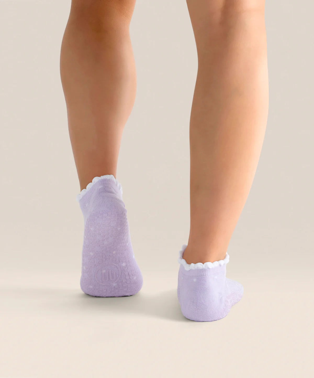 Low Rise Ankle Grip Socks - Lavender Spots