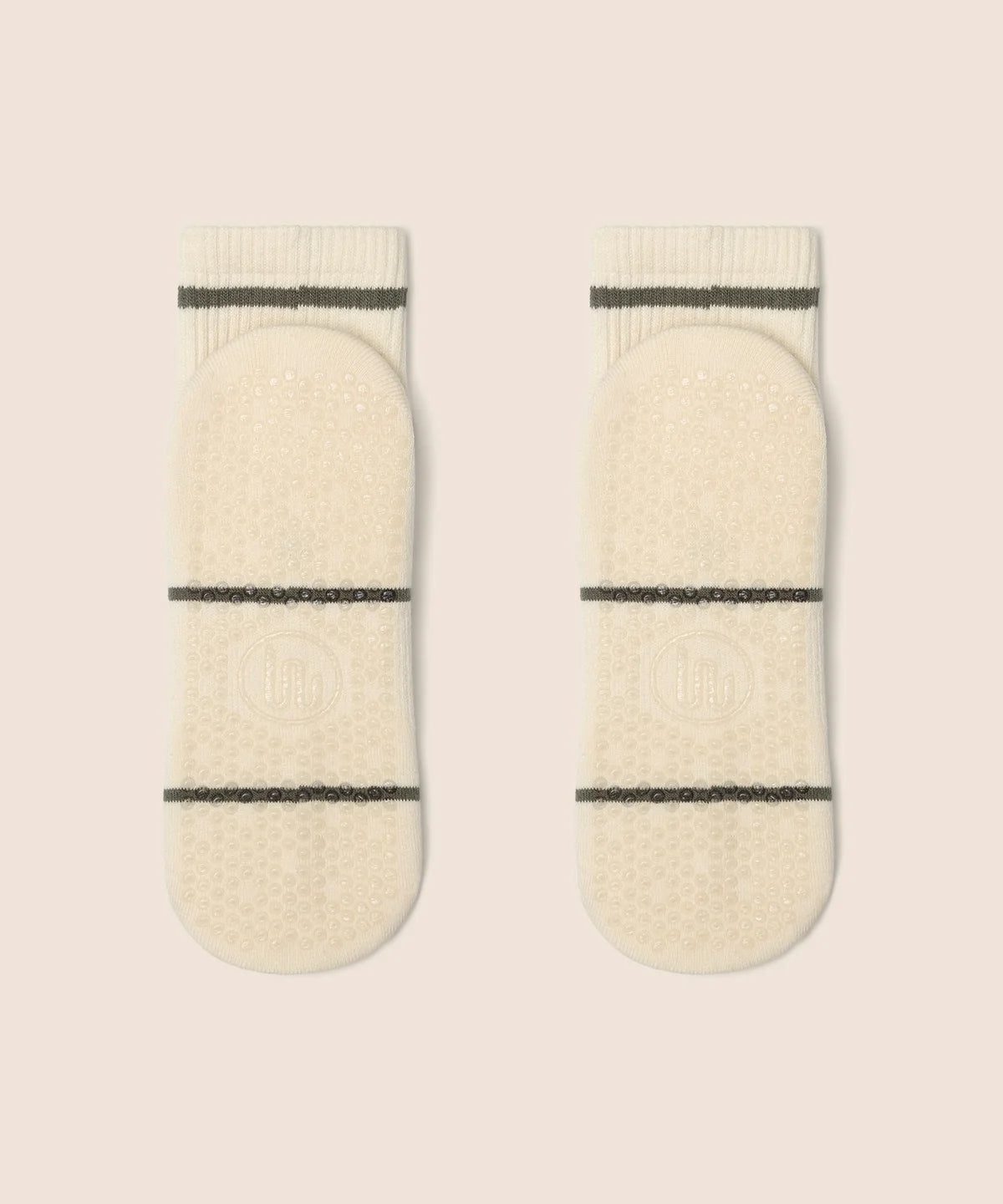 Quarter Crew Non Slip Grip Socks - Baseline Oat