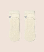 Crew Non Slip Grip Socks - Heart Ruffle Oat