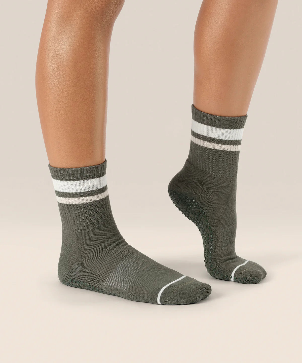 Crew Non Slip Grip Socks - Varsity Stripe Khaki