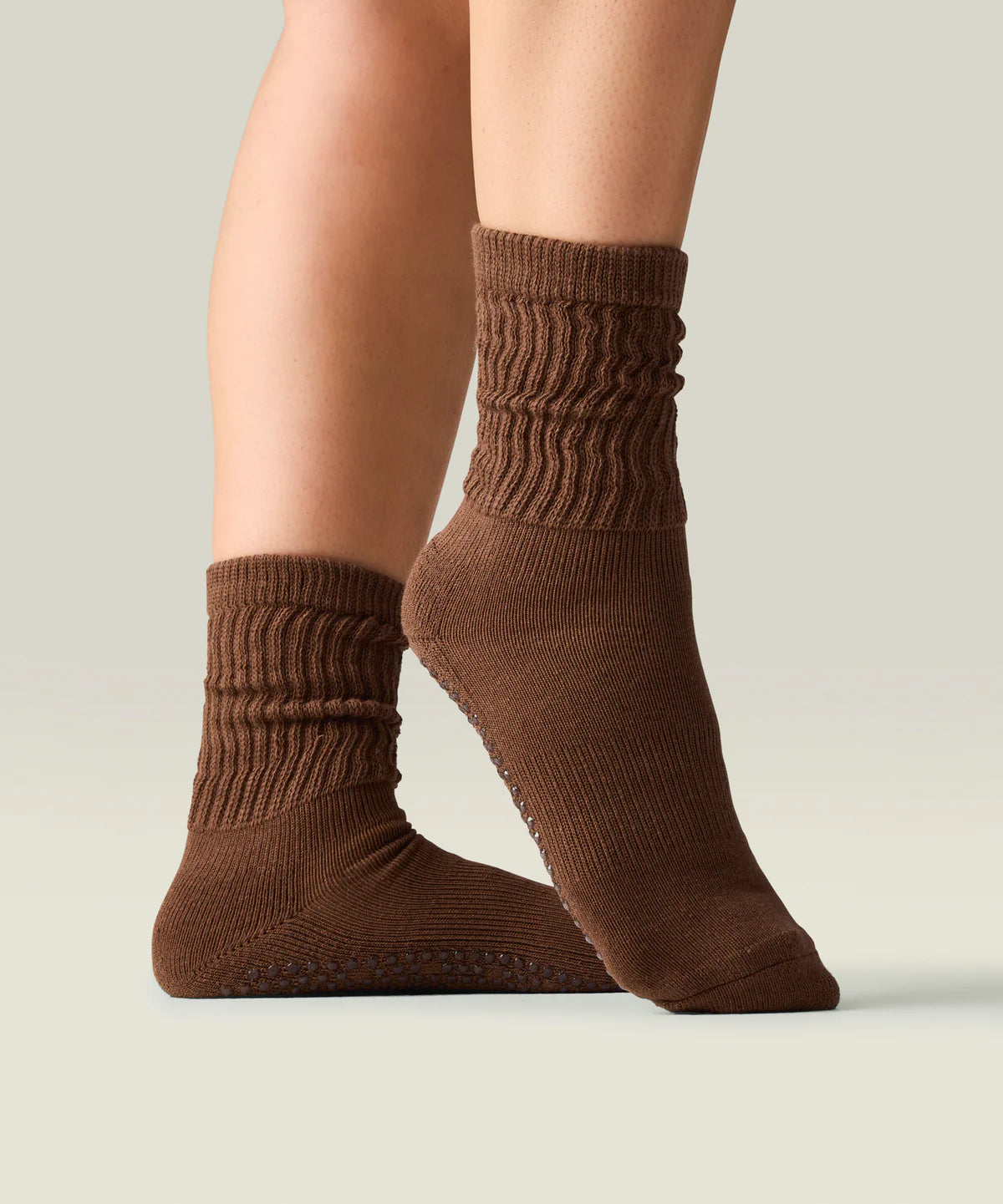Scrunch Non Slip Grip Socks - Chocolate