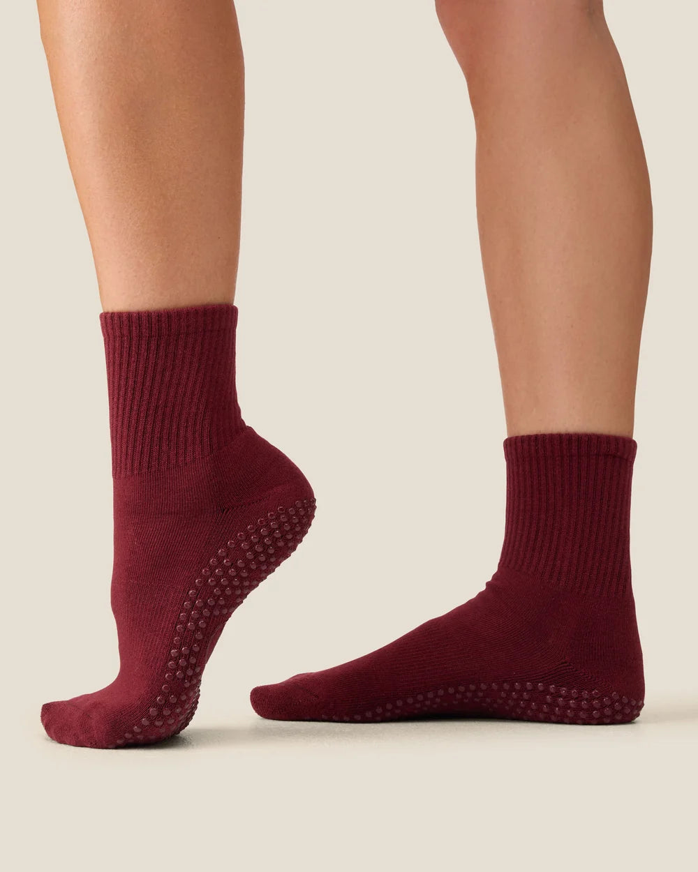 [MoveActive] Crew Non Slip Grip Socks - Cabernet