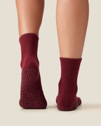 [MoveActive] Crew Non Slip Grip Socks - Cabernet
