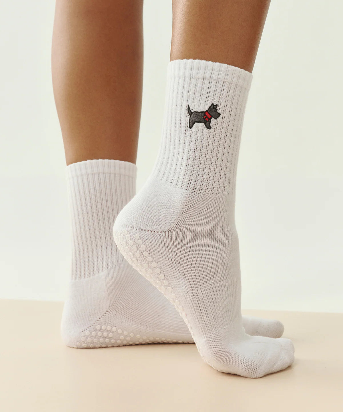 Crew Non Slip Grip Socks - Cosy Pup Ivory