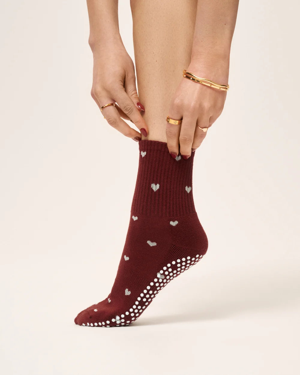 [MoveActive] Crew Non Slip Grip Socks - Love Me Cabernet