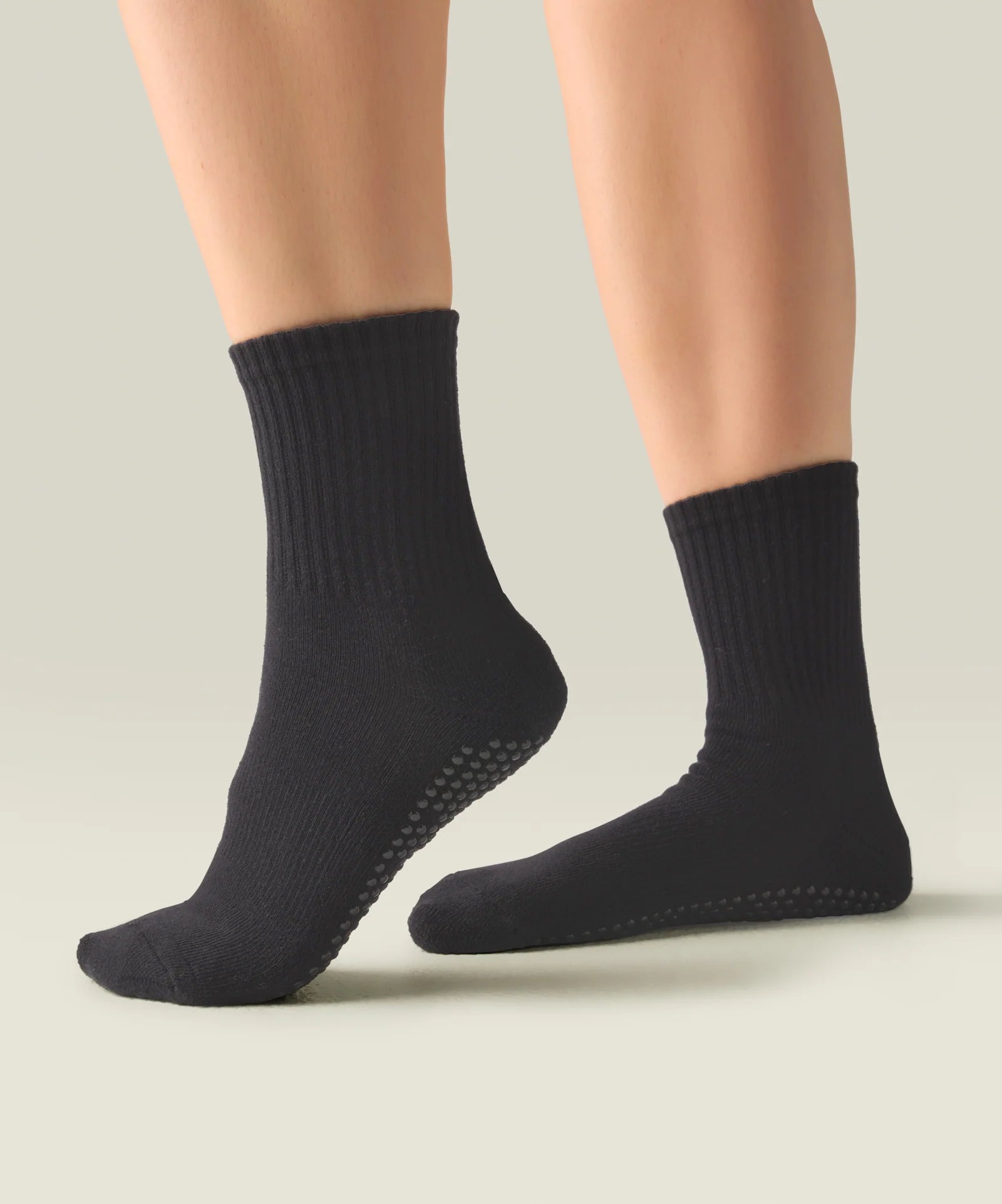 Crew Non Slip Grip Socks - Classic Black