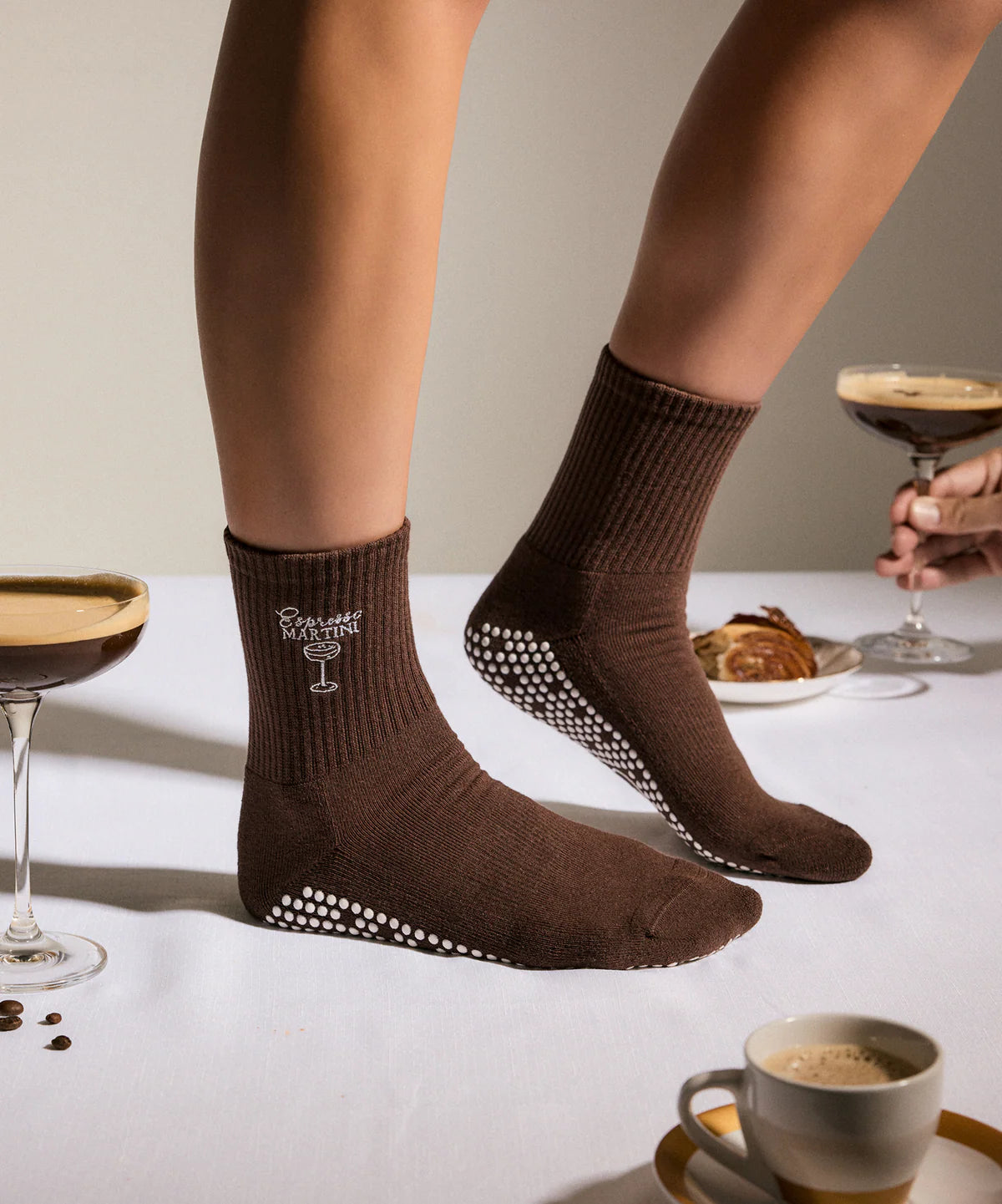 Crew Non Slip Grip Socks - Espresso Martini