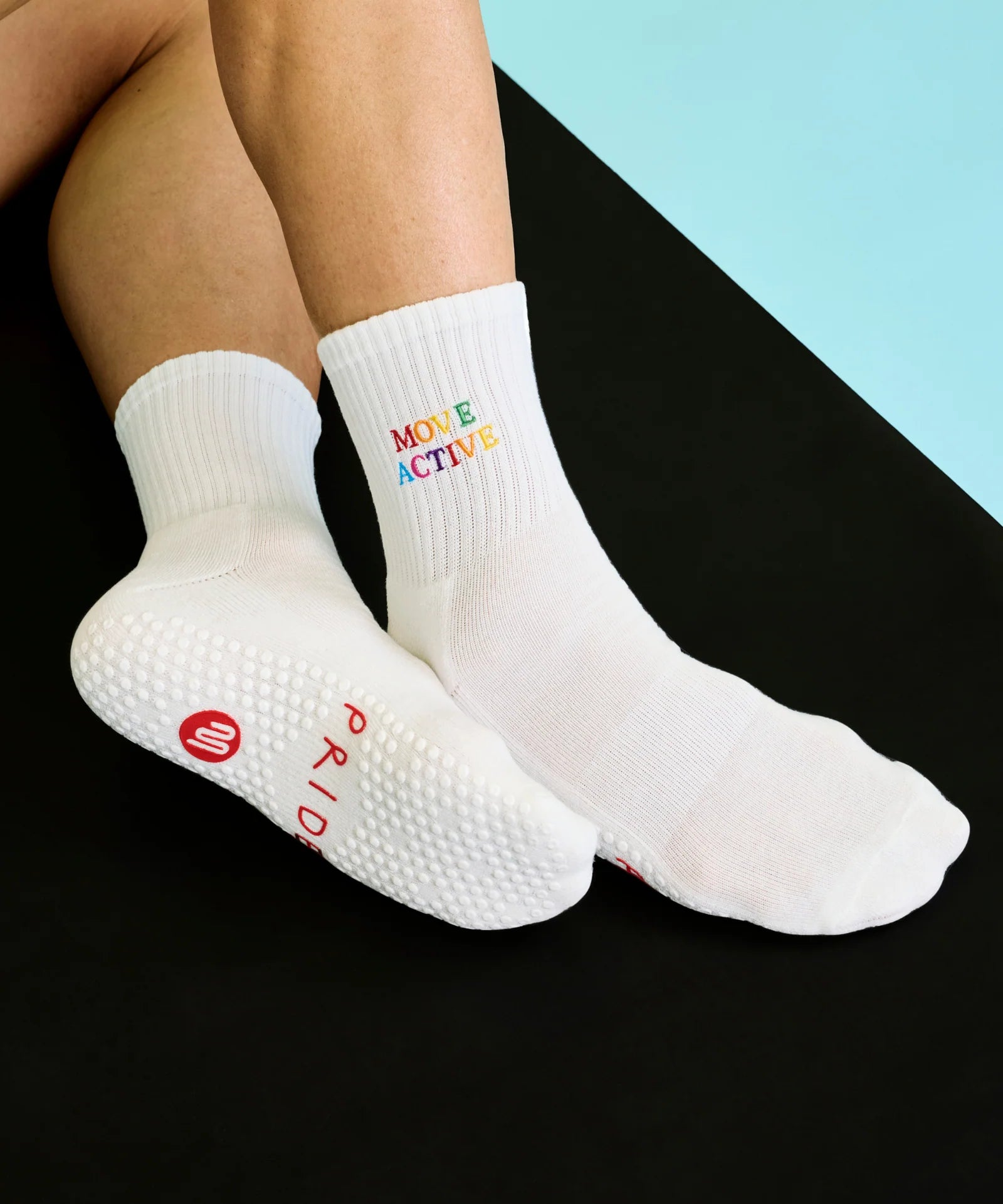 Crew Non Slip Grip Socks - Signature Rainbow Ivory